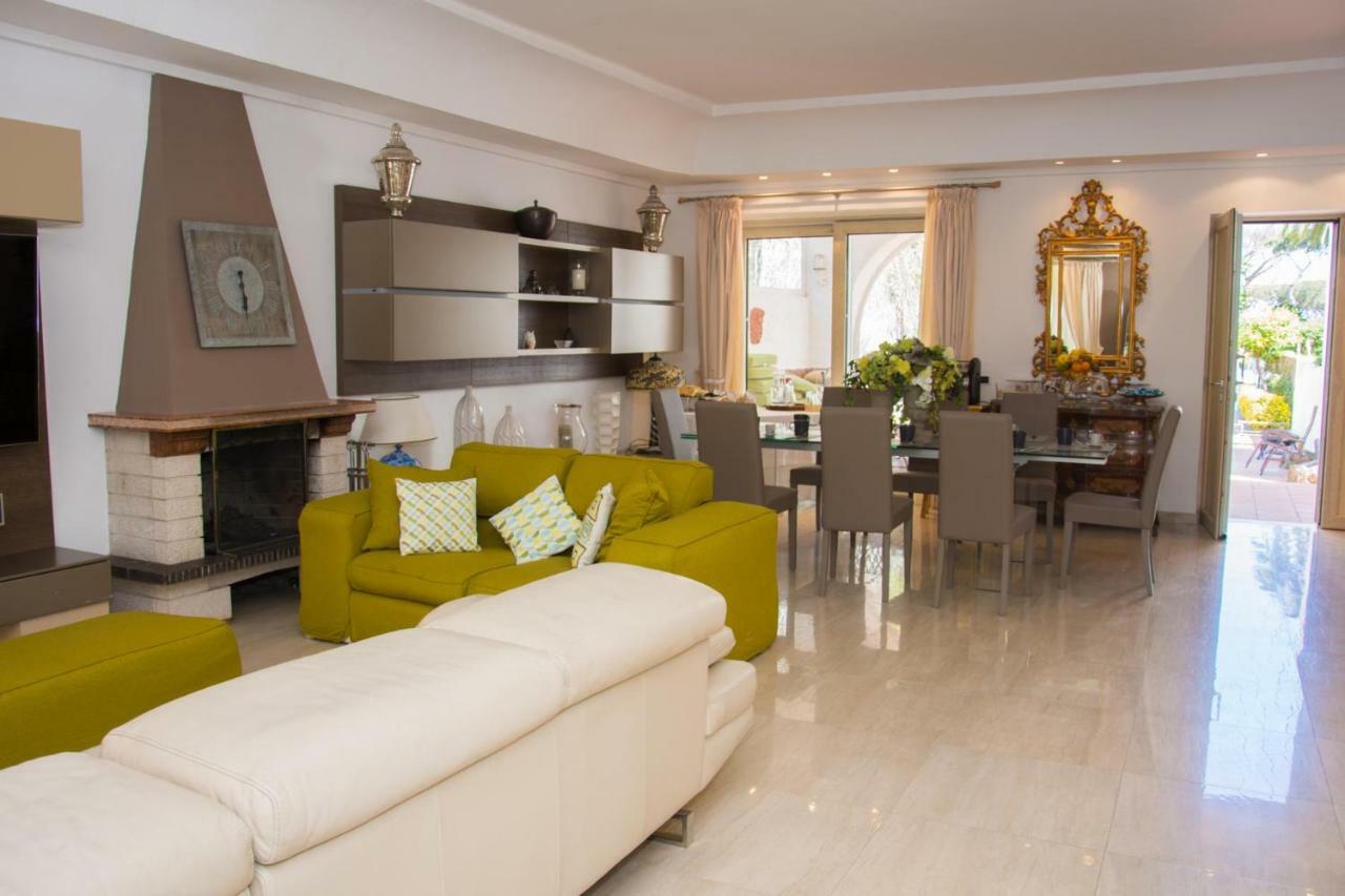 Villa Matilda Luxury B&B イスキア島 エクステリア 写真